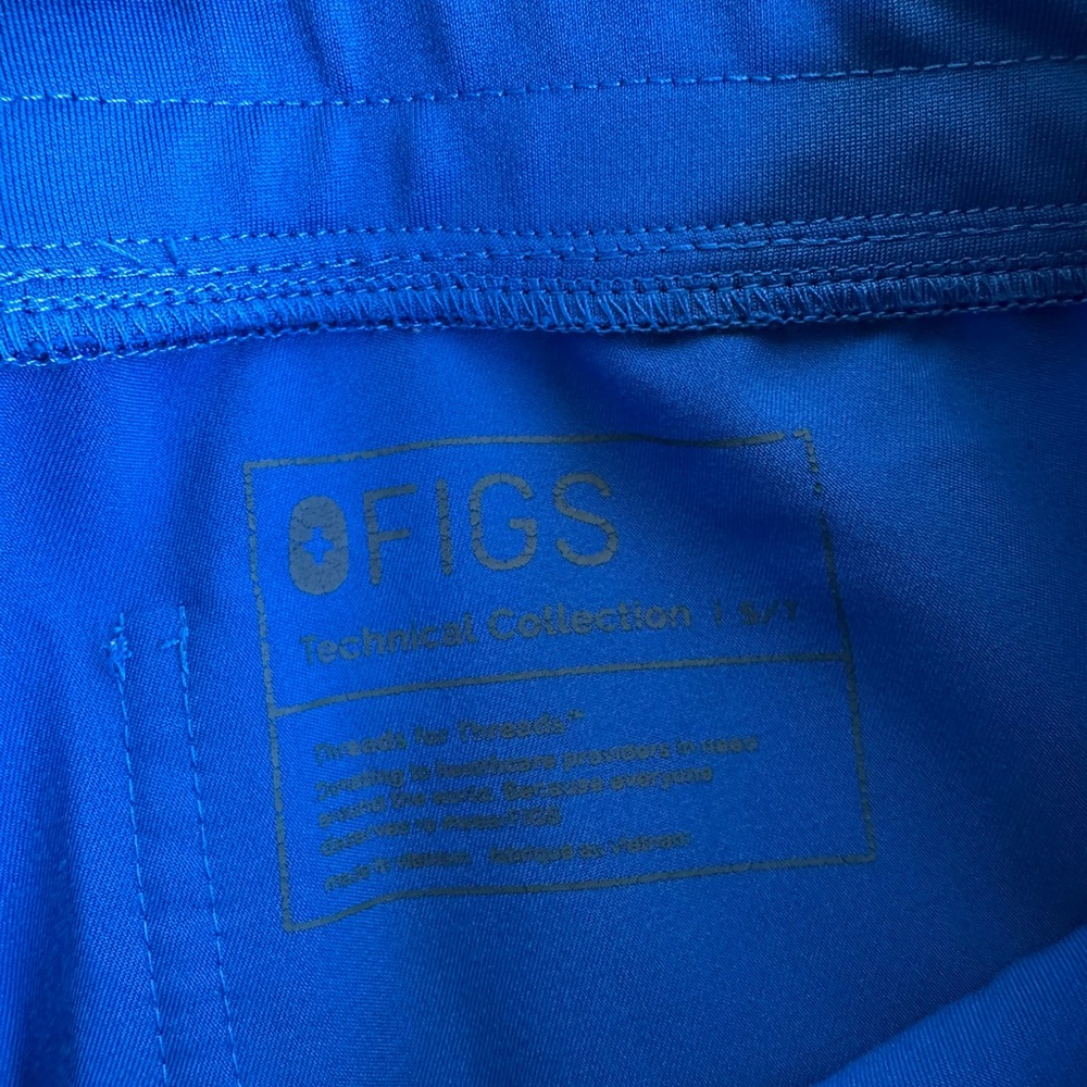 Figs pants - Picture 2 of 3